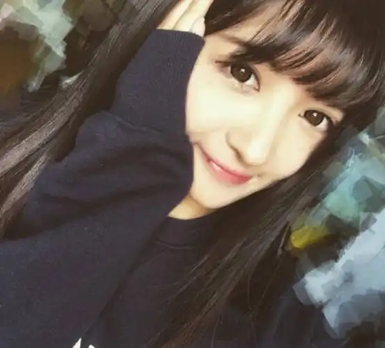 浙江传媒学院校花翁心颖