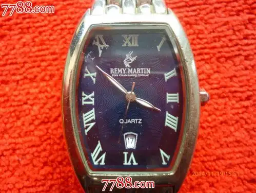 外国进口夜光日历【remy.martin】体育.运动男士大表!