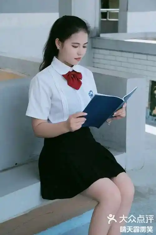 民大毕业照单人篇