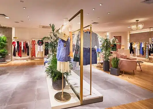 女装店的4个陈列规范|柯妮丝丽品牌折扣