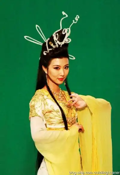 天地姻缘七仙女刘紫欢 饰 三公主黄儿