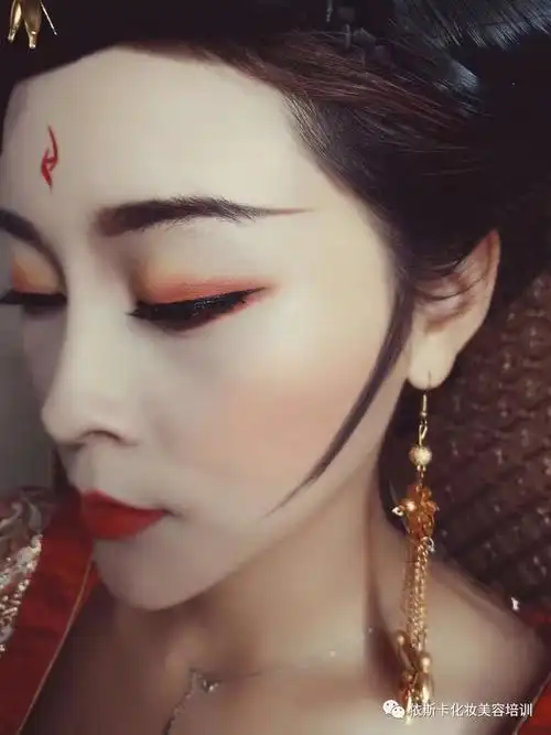 古代妆容大揭秘,美得到位,才能独得皇上恩宠!