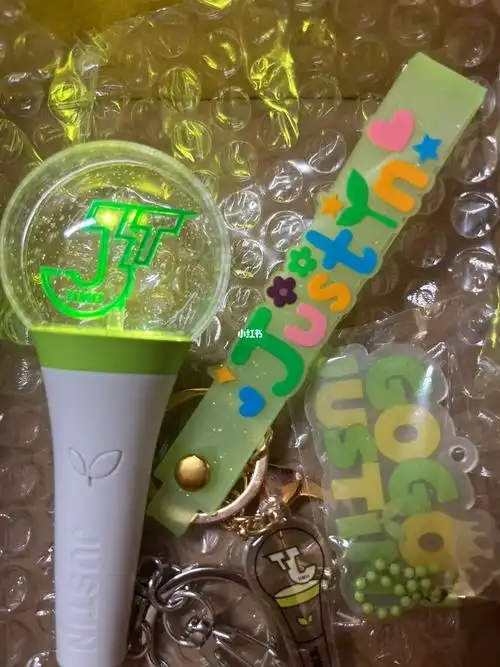 好喜欢啊啊啊#黄明昊  #应援棒