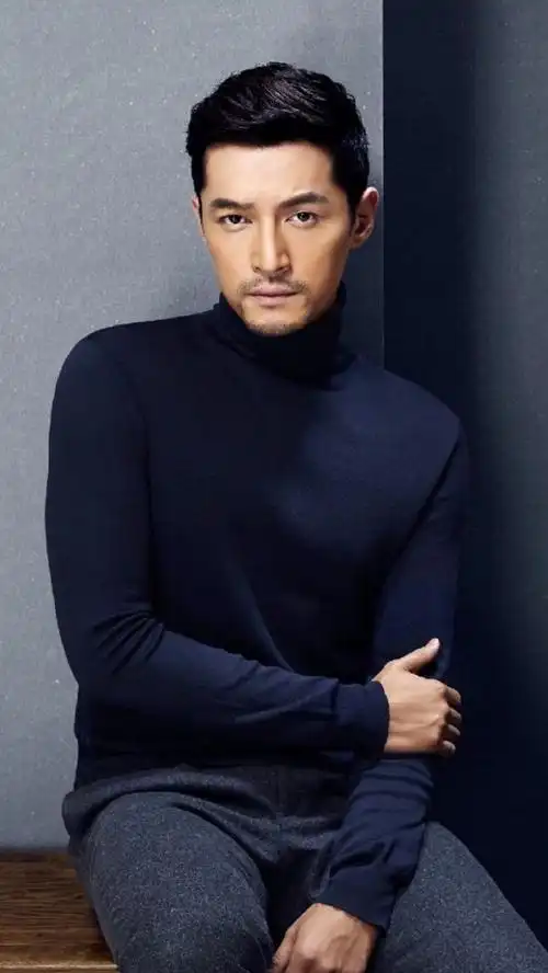 成熟有魅力的胡歌图片