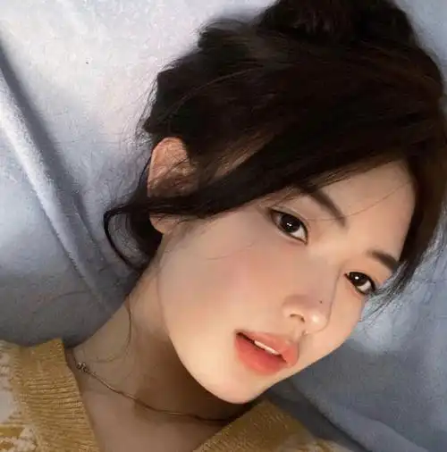 2020抖音流行的女生头像 不输给过程就会有好的结果