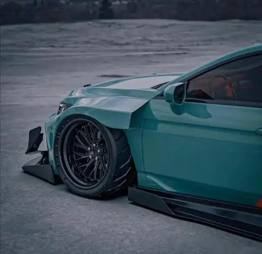 全球首例"爆改亚洲龙"化身"战斗霸王龙"真是改装无止境啊!_易车