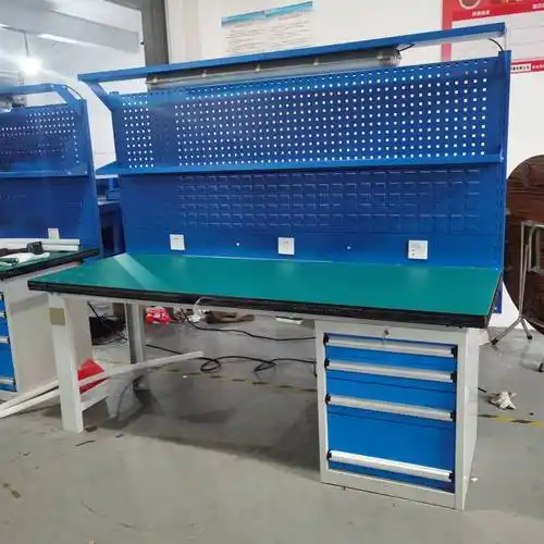 车间维修工作台