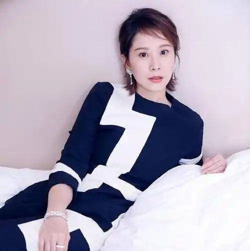 但是这种话语搁在众多的上了年纪的女演员身上,显然一两次真的都不