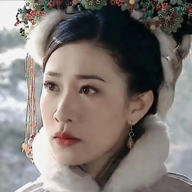 金枝欲孽#佘诗曼#曼曼觅阿佘#古风 "我是通情达理的人吗? - 抖音