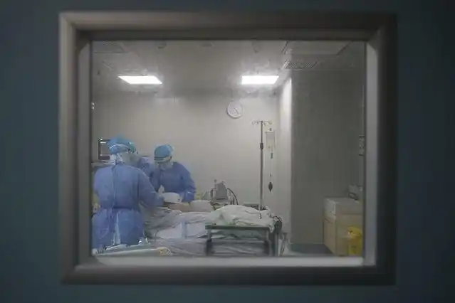 凌晨icu里的忙碌与思念