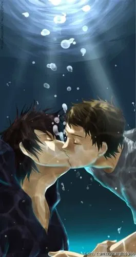 ゛在某个时候,当风吹过,阳光撒下,自己也会流下