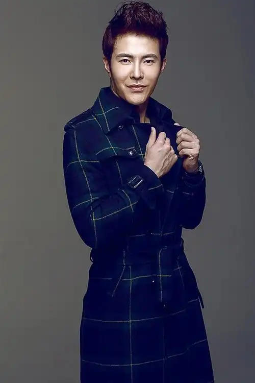 张子文率性写真