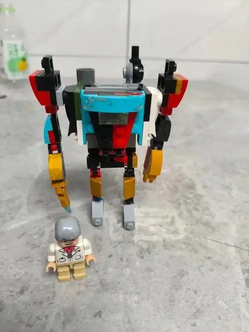 乐高积木搭建 载人机甲006 - 抖音