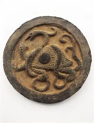 汉代玄武瓦当实用与艺术相结合