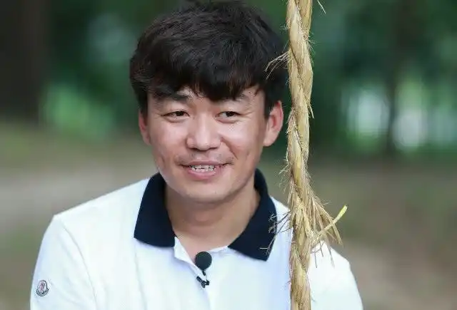 王宝强,在第一季是跑男的常驻嘉宾,给我们带来了很多的欢声笑语.