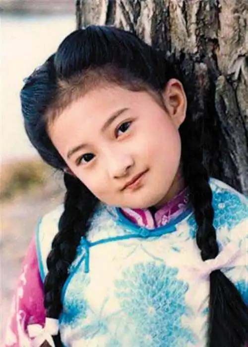 "小婉君"金铭被吐槽过气像大妈!是"童星陨落"吗?