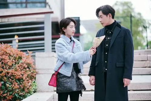 周冬雨罗晋领衔情感剧《幕后之王》,广东卫视将播