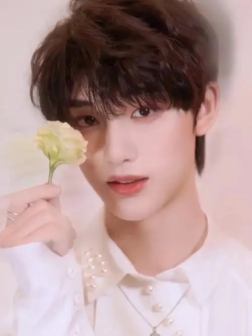 丁程鑫仙气照片