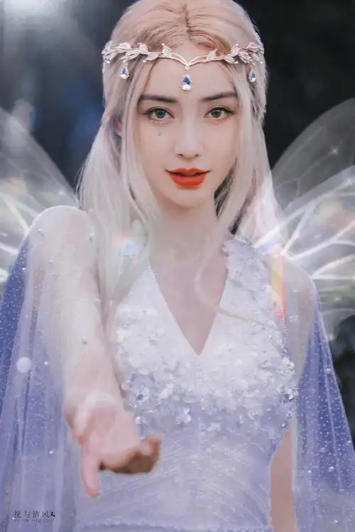 angelababy精灵女王造型