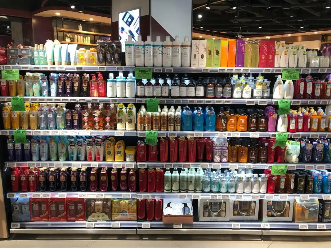 300多家门店,突然关闭!屈臣氏正被年轻人"抛弃"?