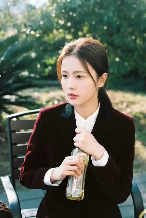 郑书意马场胶片##白鹿你到底还有多少图