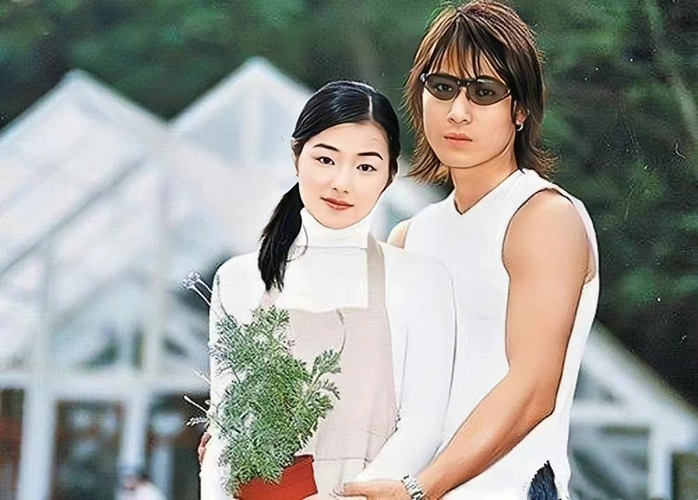 开播20年,女主陈怡蓉嫁豪门生女,女配陈乔恩爱情甜蜜_许绍洋_剧中