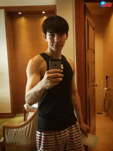 打不倒的霸主谢佳见再夺冠 获网友认证「超man偶像派阳光猛男」