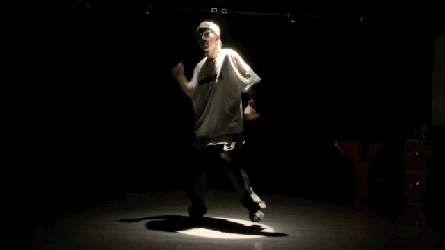 你你你你要跳舞吗蹦迪老炮来教你花式蹦迪姿势