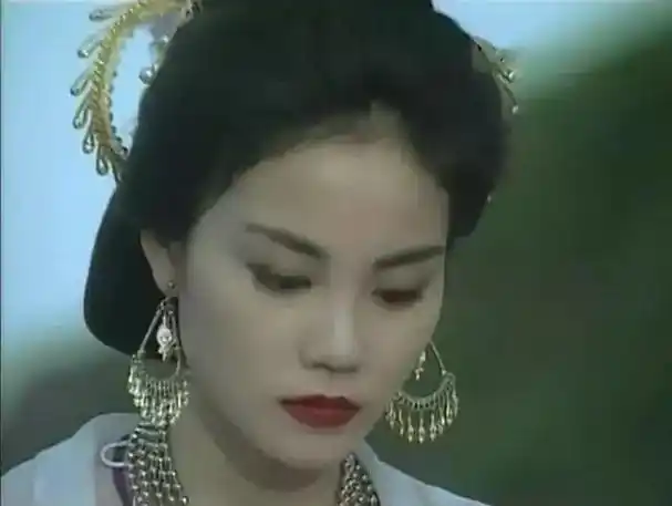 25年前千岁情人王菲古装仙气与方中信虐恋单立文成炮灰