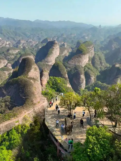 八角寨 /广西景区有两个景点八角寨和古木冲,门票是分开的,分别为