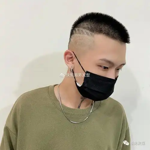 男生在夏季一定要尝试这3款短发造型剪完涨颜值尽显潮男气质