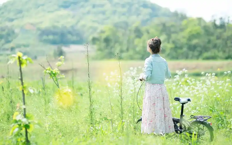 精挑细选的性感美女电脑桌面壁纸高清大图预览1920x1080_美女壁纸下载