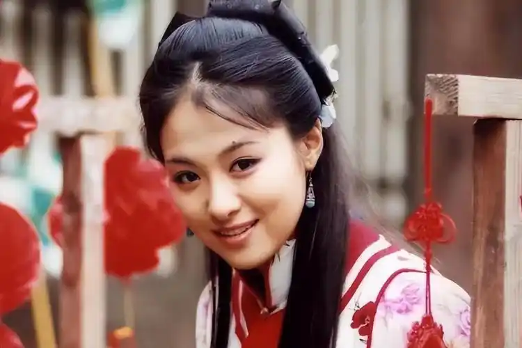 神医喜来乐》演员命运迥异,李保田被封杀,梁丽曾遭通缉 神医喜来乐》