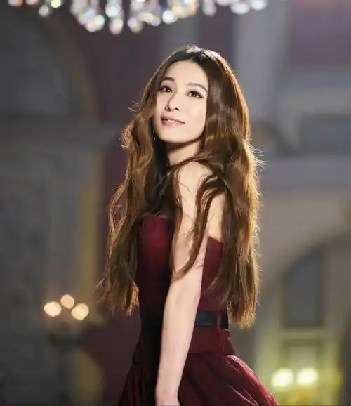 田馥甄游玉山为复出做准备,网友:我们不欢迎!_节目_问题_照片