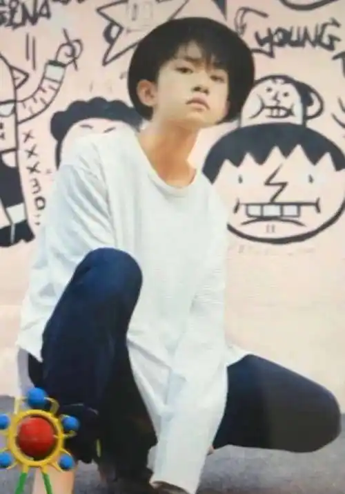 tfboys用宝宝滤镜回到童年王源太萌易烊千玺反差最大