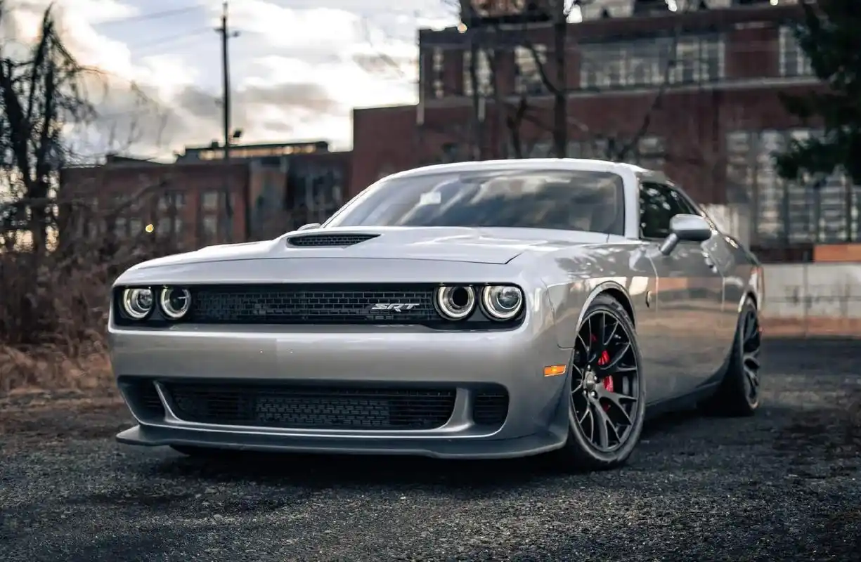 2015年道奇挑战者地狱猫srt