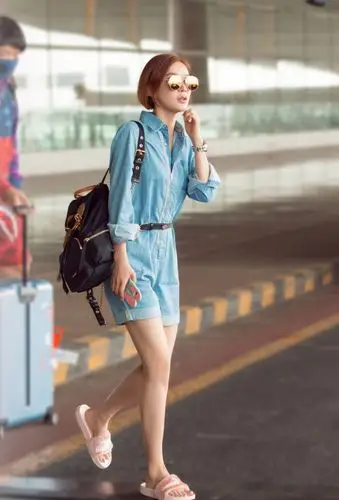 袁姗姗机场look示范夏天如何穿