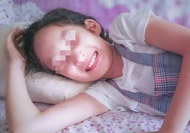 女儿11岁来月经是早熟吗?月经初潮在这个年龄段,属于正常现象