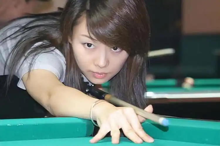 台球冠军潘晓婷个人资料:潘晓婷为什么叫九球天后?