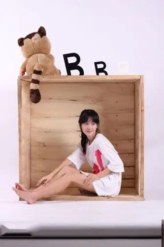 南航校花陈都灵资料曝光海量私照 左耳女主角小耳朵写真素颜照