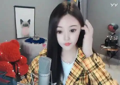 每日必看女神洛瑶格子衫美照