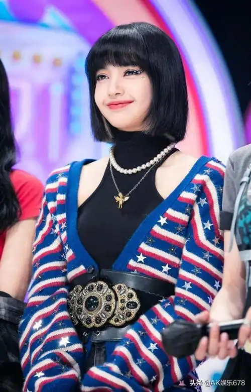 韩国女星图片(韩国短发女生头像黑白) - 月牙知识库