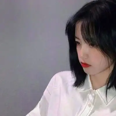 高质量女生头像ins真人