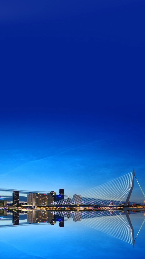 蓝色建筑倒影h5背景