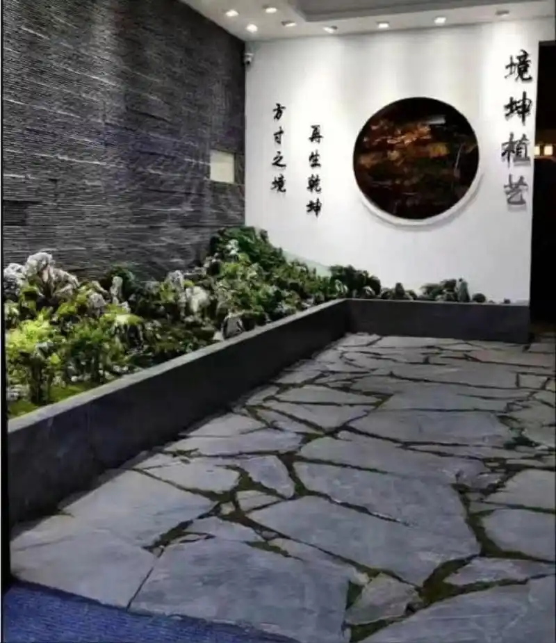 天然青石板碎拼铺路石,不规则乱拼效果还是可以的