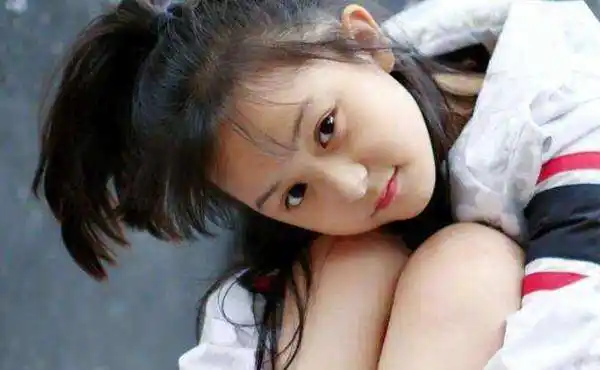 娱乐圈出道最小的童星,如今11岁凭高颜值受瞩目,未来可期_孩子_刘楚恬