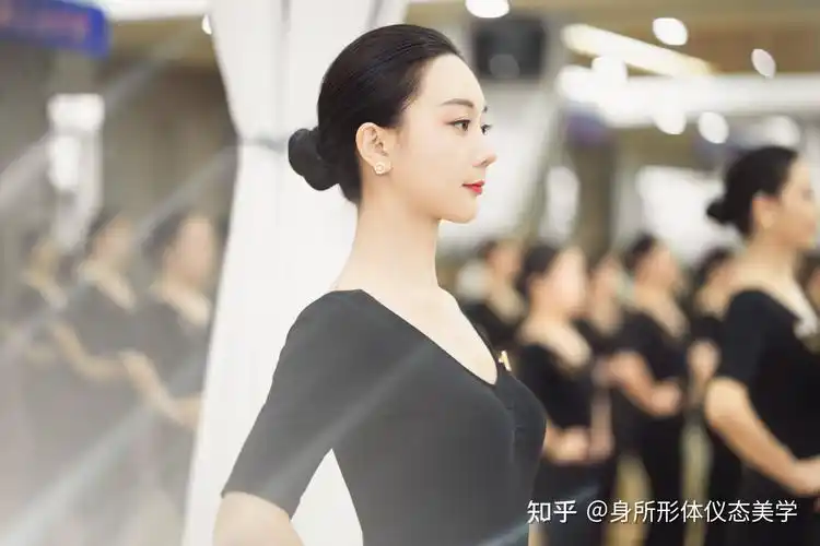 让体态变好,你不可错过的形体训练基础篇 - 知乎