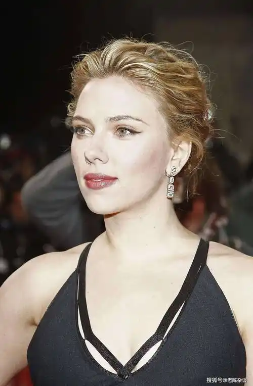 斯嘉丽·约翰逊写真赏_都让人_身材_魅力