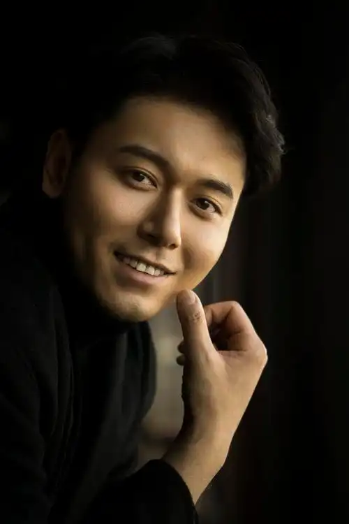 p>杨磊,1983年3月25日出生于 a target="_blank" href="/item/北京