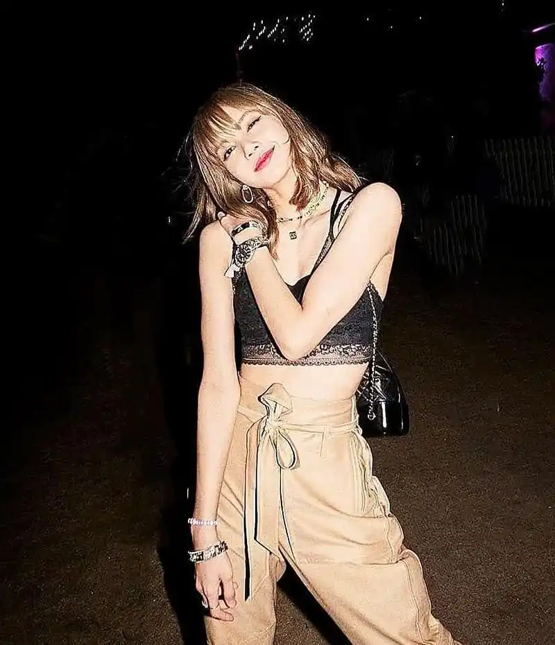 lisa的蝴蝶裤 漫威鞋!潮出新高度